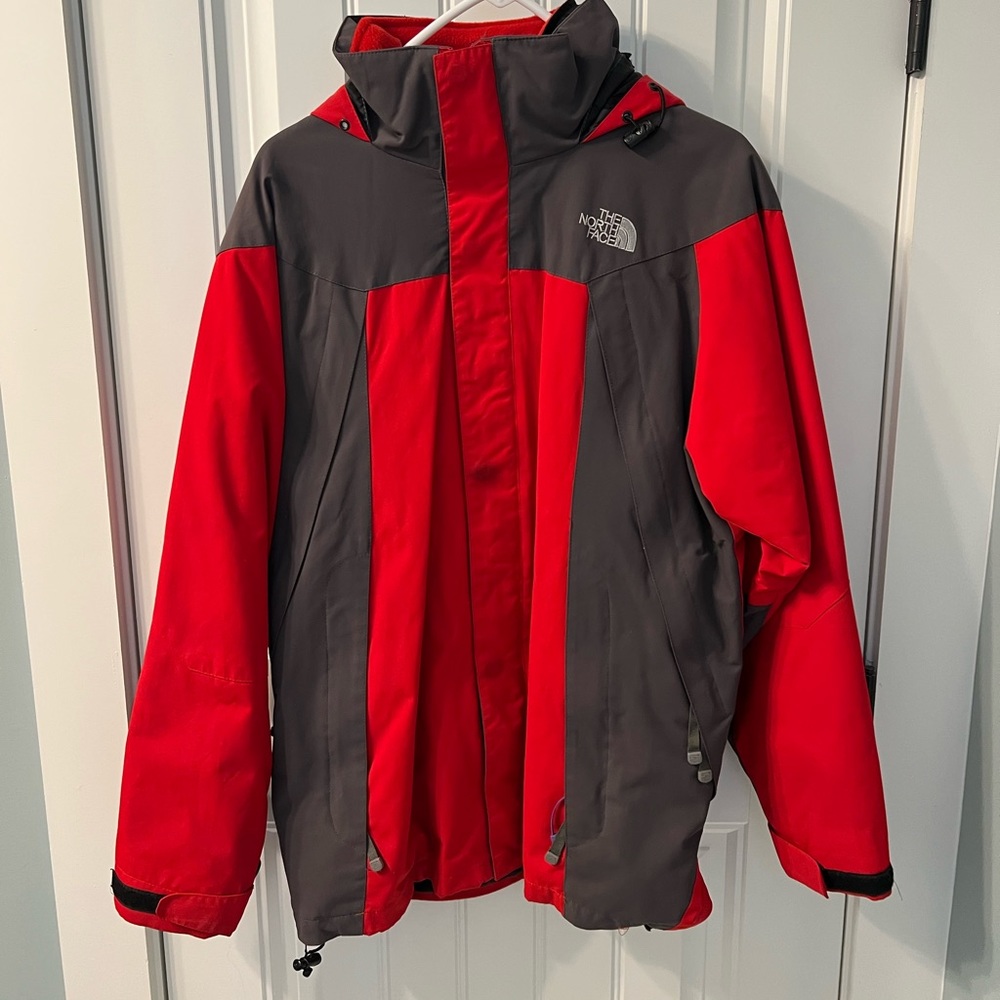 North Face Goretex jacket with removable fleece liner. Great jacket!!